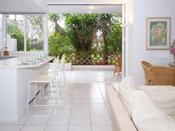 Ferienwohnung Vouliagmeni'S Secret Garden Near The Sea Athen Exterior foto